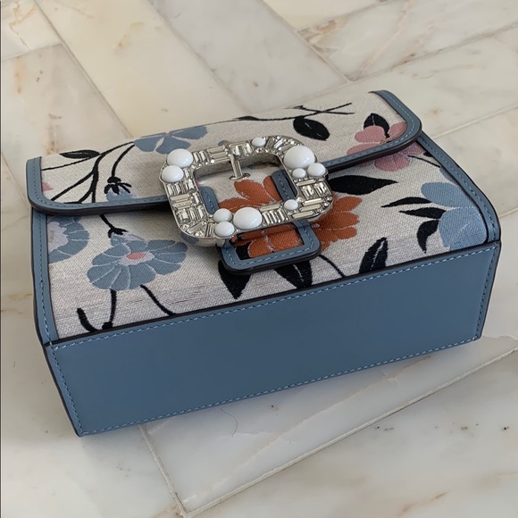 Kate Spade Mini Lovitt Floral jacquard crossbody Bag with jeweled buckle - Picture 5 of 9